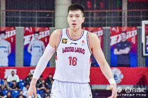 开云app下载-媒体人：广东要么说服焦泊乔留队 要么再交易他的所有权进行补强